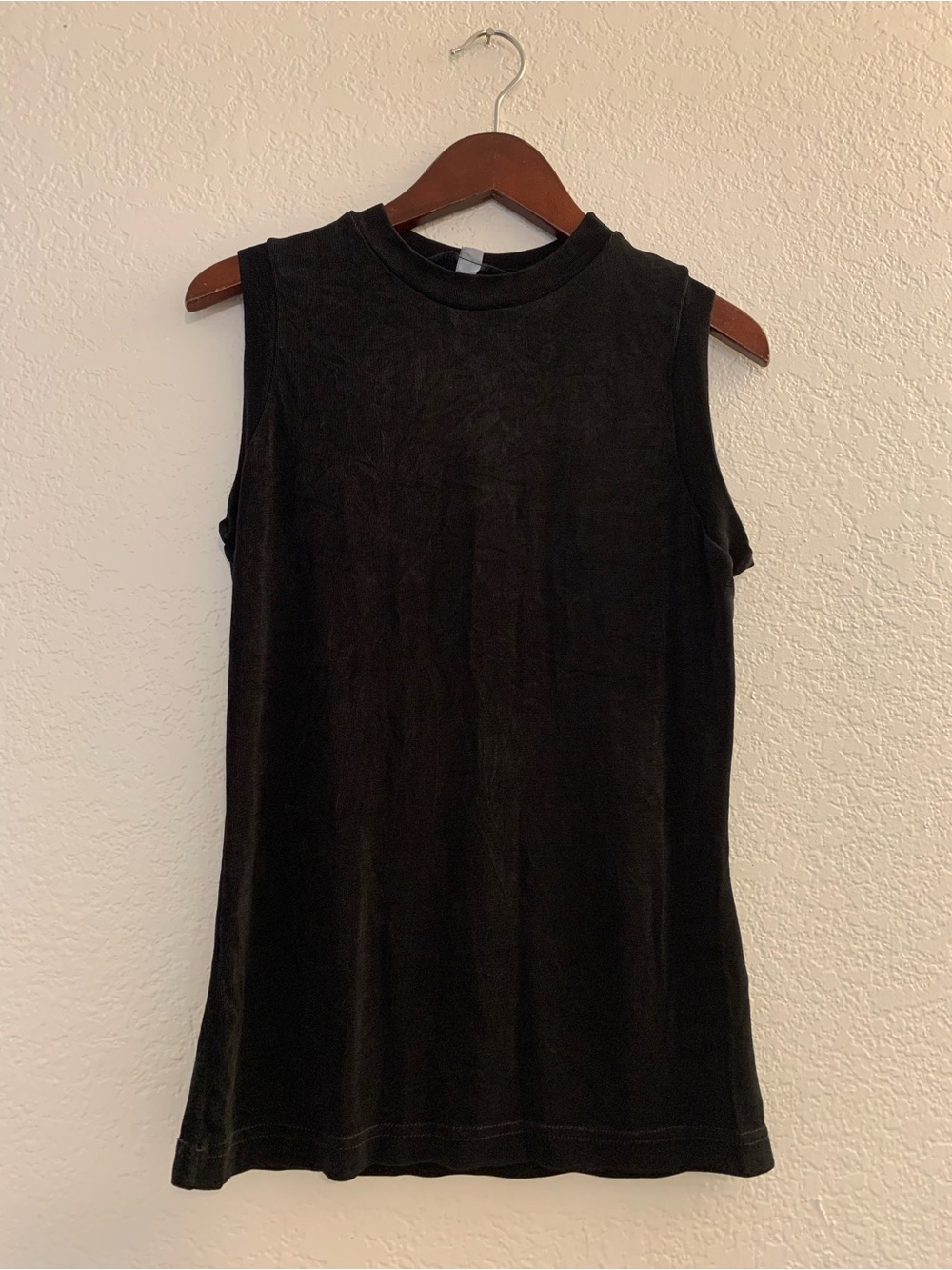 Vintage French Connection Black Sleeveless Mock Neck Tank